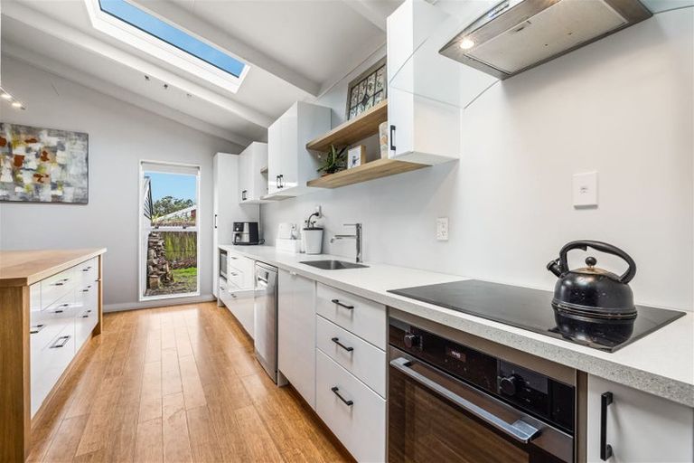 Photo of property in 31 Sumnervale Drive, Sumner, Christchurch, 8081