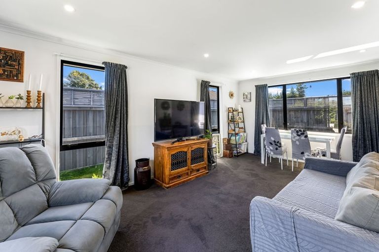 Photo of property in 414 Bower Avenue, Parklands, Christchurch, 8083