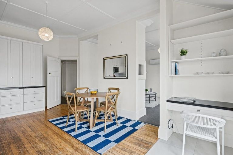 Photo of property in 155 Victoria Road, Saint Clair, Dunedin, 9012