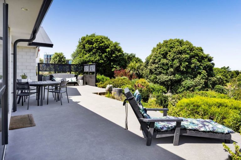 Photo of property in 6 Aytoun Street, Opunake, 4616