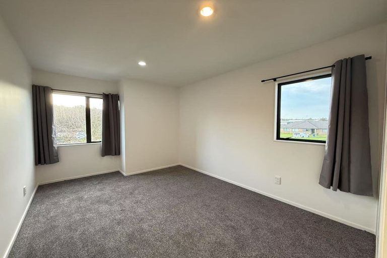 Photo of property in 3/3 Roanoke Way, Albany, Auckland, 0632