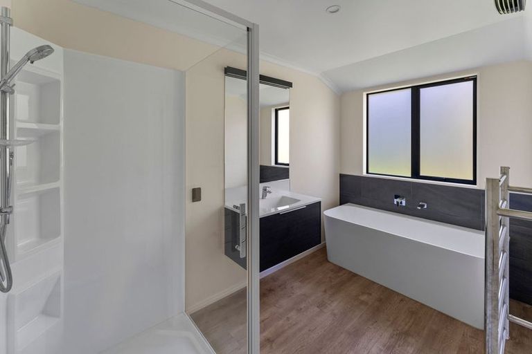 Photo of property in 7b Devenish Place, Atawhai, Nelson, 7010