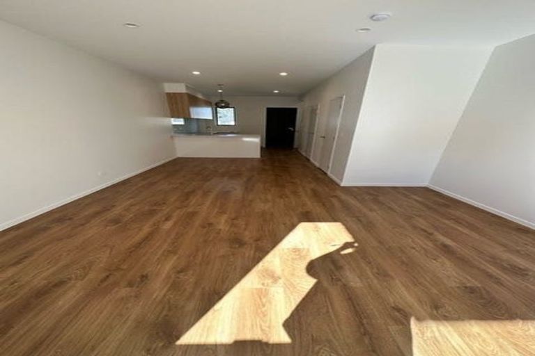 Photo of property in 6/26 Springvale Drive, Fairview Heights, Auckland, 0632