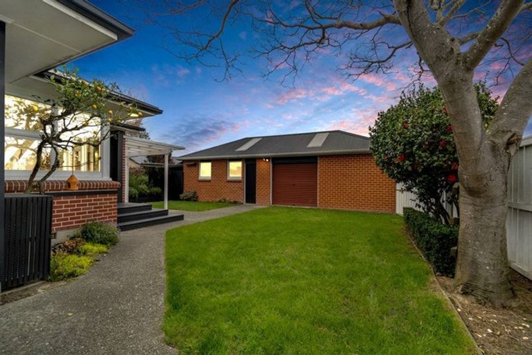 Photo of property in 43 Seddon Street, Rangiora, 7400