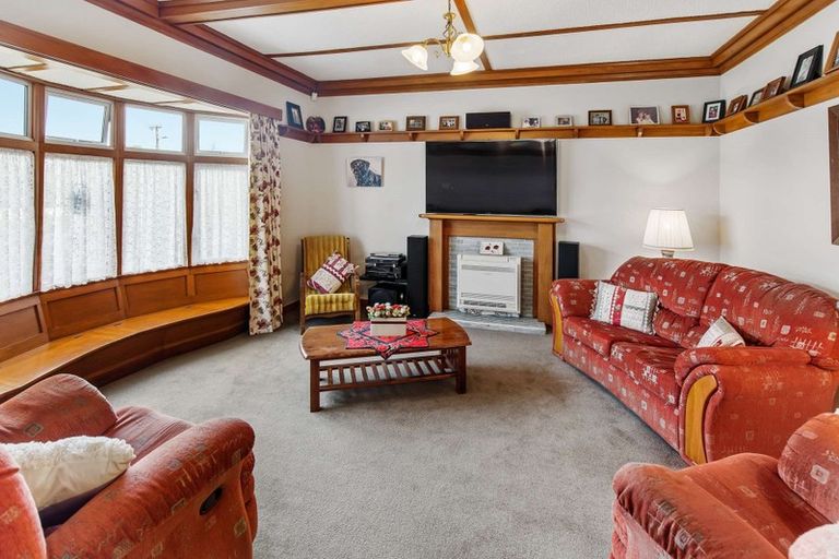 Photo of property in 17 Field Street, Aramoho, Whanganui, 4500