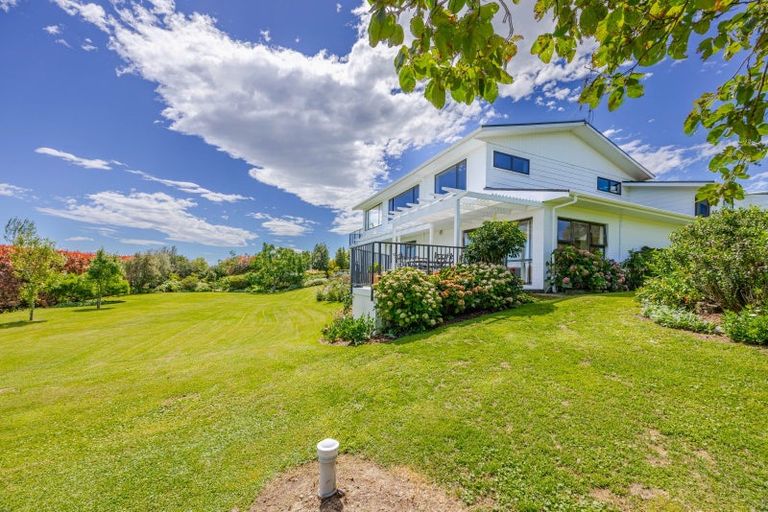 Photo of property in 370 Porangahau Road, Waipukurau, 4282
