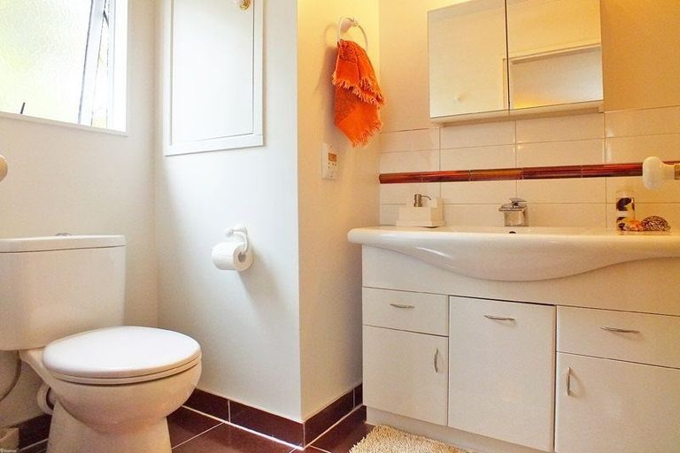 Photo of property in 40a Cashmere Avenue, Khandallah, Wellington, 6035