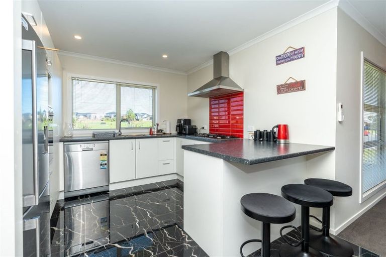 Photo of property in 27 Briannarose Drive, Fitzroy, Hamilton, 3206