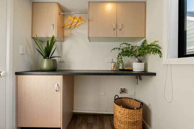 Photo of property in 97 Elizabeth Street, Mount Victoria, Wellington, 6011