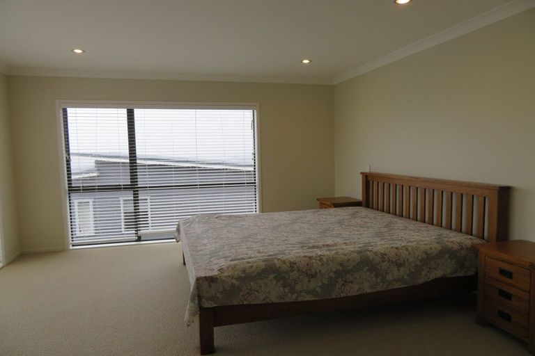 Photo of property in 26 Galbraith Greens, Silverdale, 0932