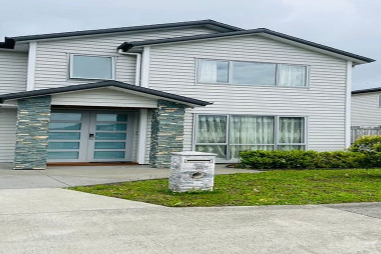 Photo of property in 18 Quattro Avenue, Flat Bush, Auckland, 2019