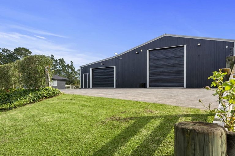 Photo of property in 583 State Highway 16, Kumeu, 0891