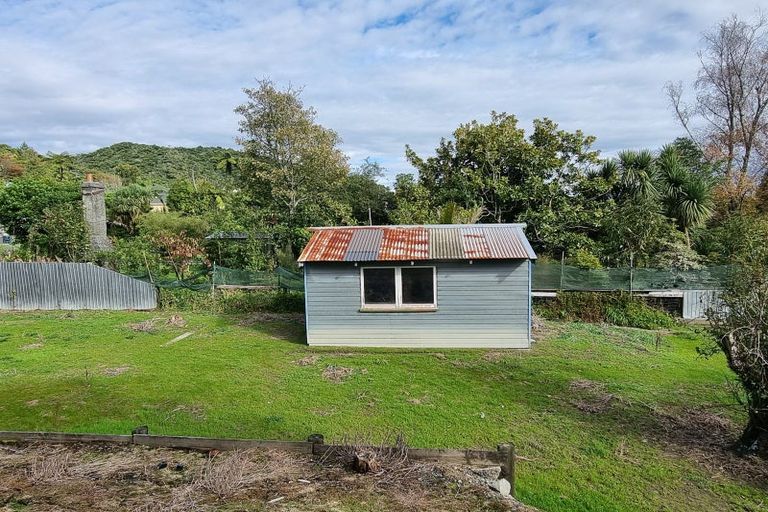 Photo of property in 26 Puketahi Street, Greymouth, 7805