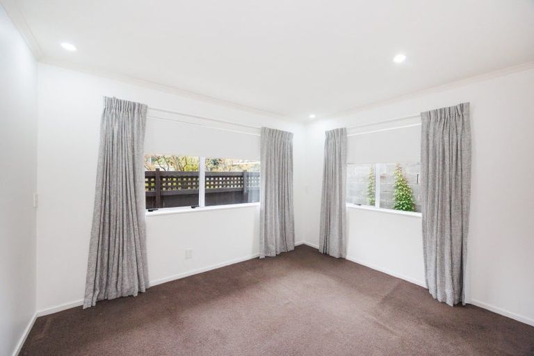 Photo of property in 3a Churchill Avenue, Hokowhitu, Palmerston North, 4410