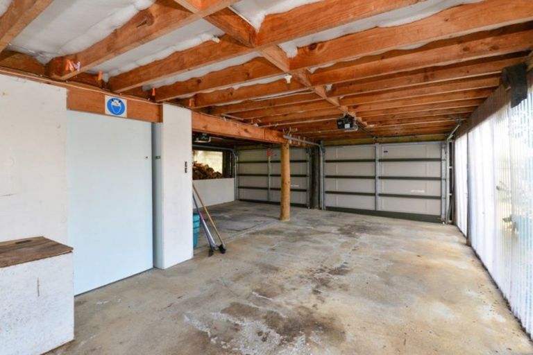 Photo of property in 28 Hamblyn Crescent, Nawton, Hamilton, 3200