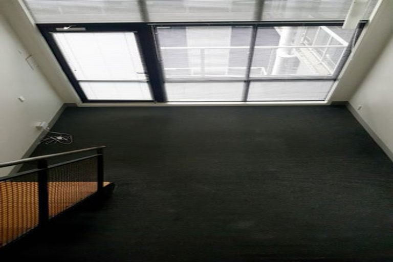 Photo of property in Urbane Apartments, 55/29 Webb Street, Mount Cook, Wellington, 6011