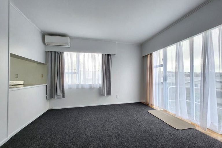 Photo of property in 30b Truscott Avenue, Johnsonville, Wellington, 6037