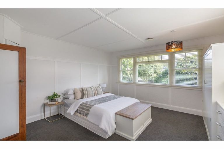 Photo of property in 7 Clouston Street, Saint Martins, Christchurch, 8022