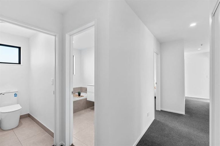 Photo of property in 5 Matamoe Drive, Halswell, Christchurch, 8025