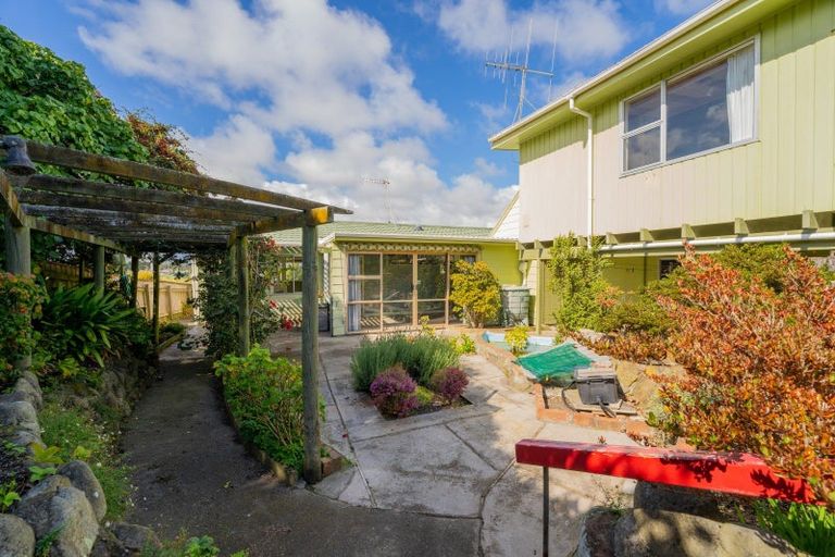 Photo of property in 14 Robert Mckeen Street, Otaki Beach, Otaki, 5512
