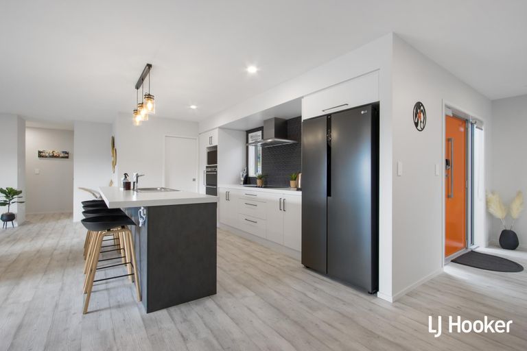 Photo of property in 12 Anatere Rise, Athenree, Katikati, 3177