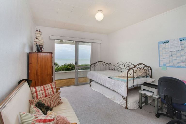 Photo of property in 23 Torkar Road, Clarks Beach, 2122