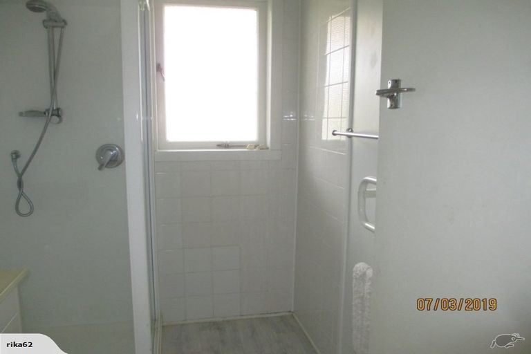 Photo of property in 71a Litten Road, Cockle Bay, Auckland, 2014