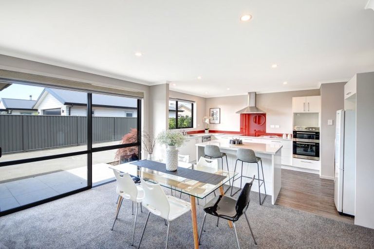 Photo of property in 47 Silver Springs Boulevard, Mosgiel, 9024