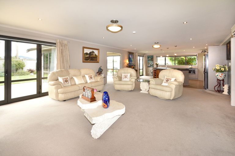 Photo of property in 140 Factory Road, Mosgiel, 9024