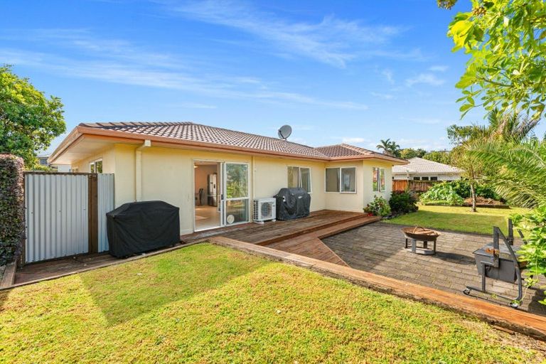 Photo of property in 1 Vanderbilt Place, Welcome Bay, Tauranga, 3112