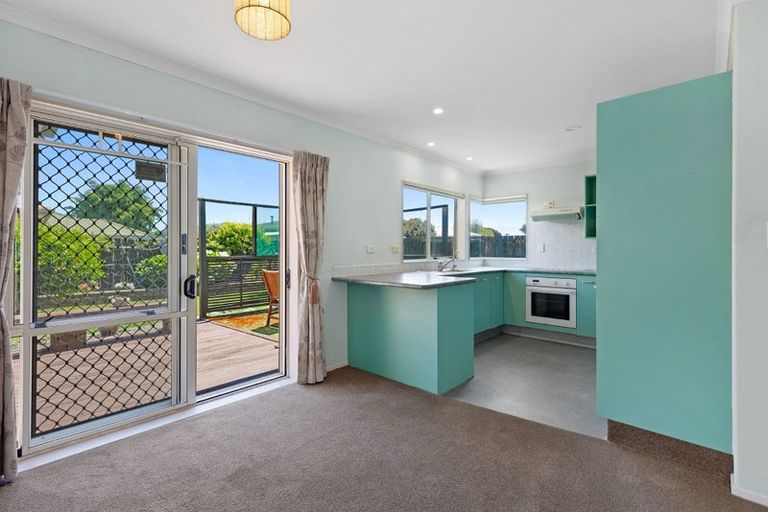 Photo of property in 21 Lavender Place, Papamoa Beach, Papamoa, 3118