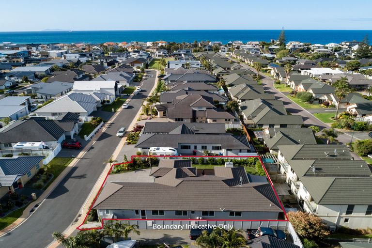 Photo of property in 45 Oceania Sands Way, Papamoa Beach, Papamoa, 3118