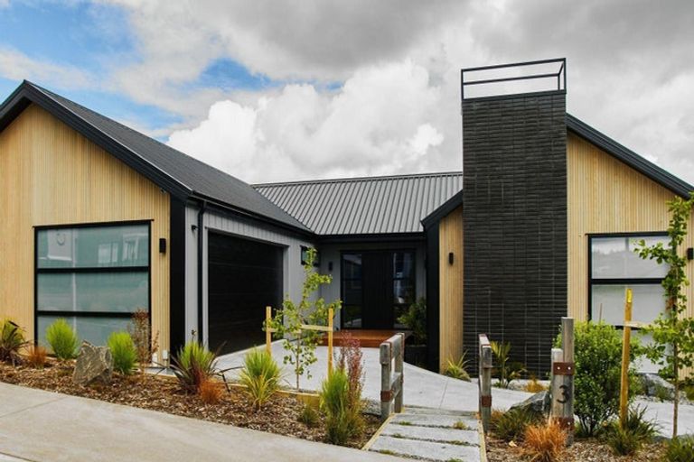 Photo of property in 3 Poroporo Lane, Wainui, 0992