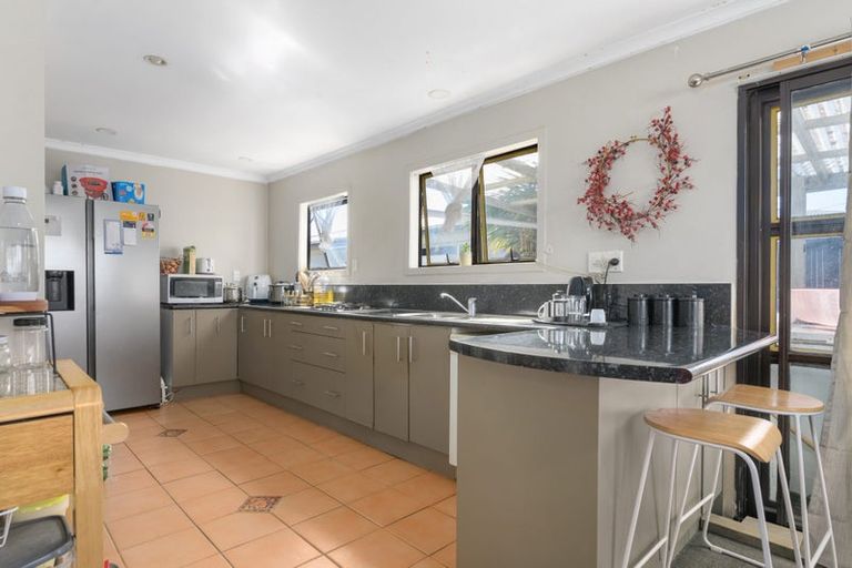 Photo of property in 18 Livingstone Avenue, Nawton, Hamilton, 3200