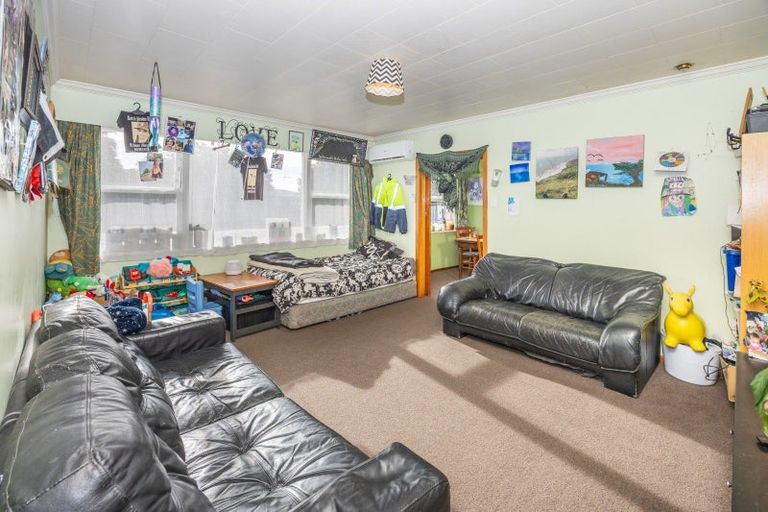 Photo of property in 19 Durham Street, Nawton, Hamilton, 3200