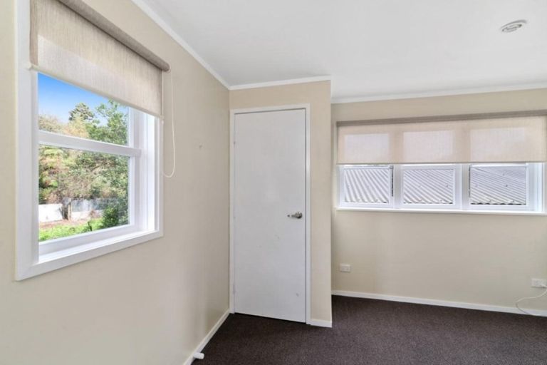 Photo of property in 5a Peter Place, Mangakakahi, Rotorua, 3015