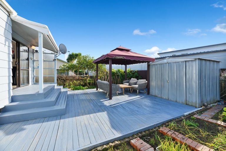 Photo of property in 1/31 Pomaria Road, Henderson, Auckland, 0610
