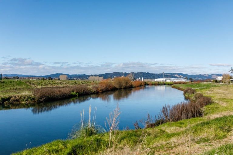 Photo of property in 87 College Road, Edgecumbe, 3120