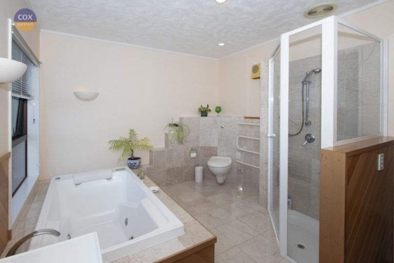 Photo of property in 19 Delhi Road, Hospital Hill, Napier, 4110