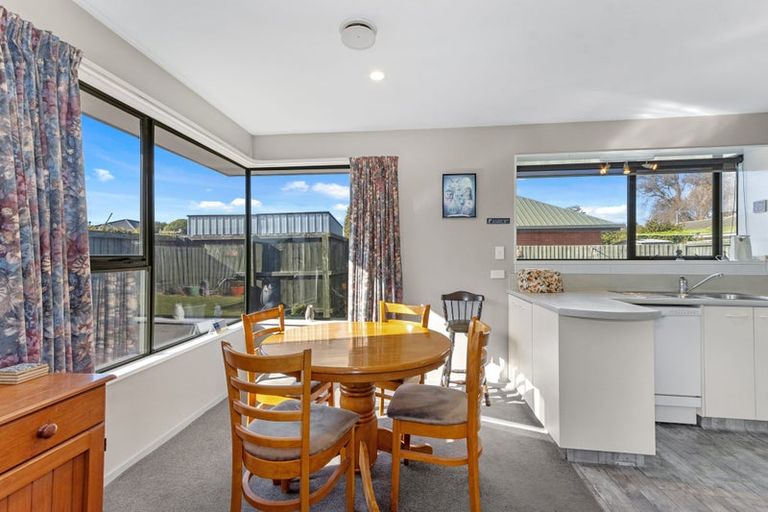 Photo of property in 38 Castletown Place, New Brighton, Christchurch, 8083