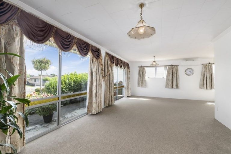 Photo of property in 77 Kennedy Drive, Levin, 5510