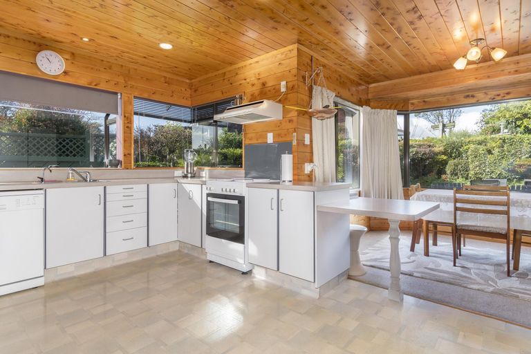 Photo of property in 122a Oropi Road, Greerton, Tauranga, 3112