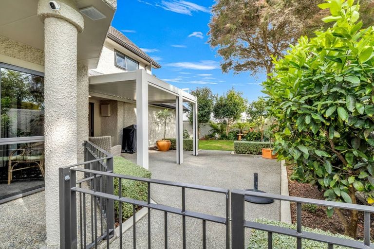 Photo of property in 120 Fitzroy Street, Terrace End, Palmerston North, 4410