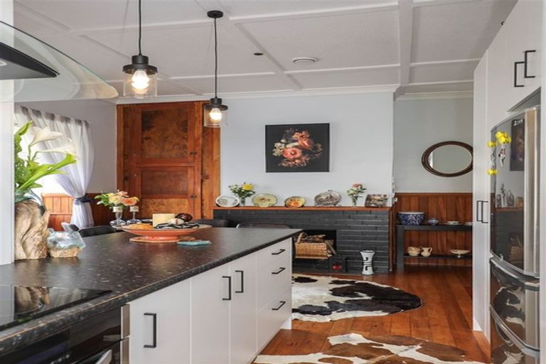 Photo of property in 16 Hakanoa Street, Huntly, 3700