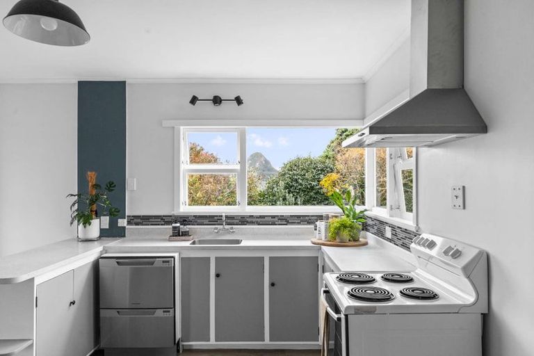 Photo of property in 117a Ngamotu Road, Spotswood, New Plymouth, 4310