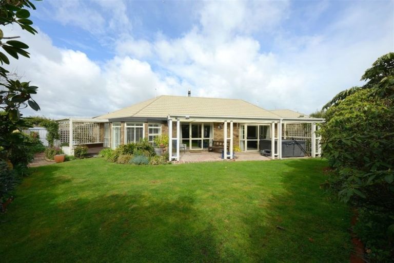 Photo of property in 50b Karnak Crescent, Russley, Christchurch, 8042