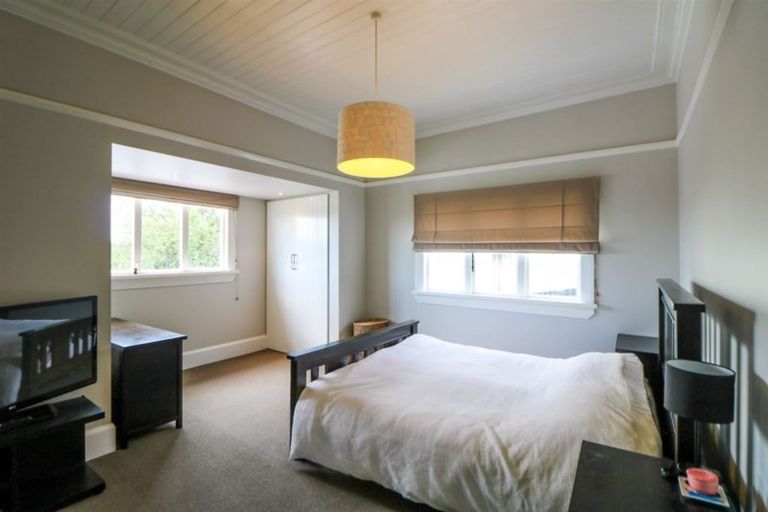 Photo of property in 8 Clifton Terrace, West End, Timaru, 7910