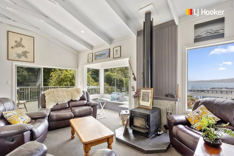 Photo of property in 16 Slant Street, Careys Bay, Port Chalmers, 9023