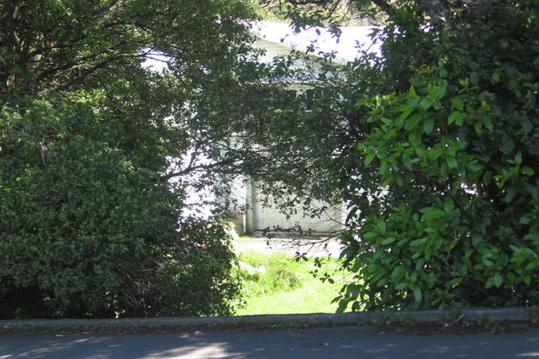 Photo of property in 14a Lochiel Road, Khandallah, Wellington, 6035