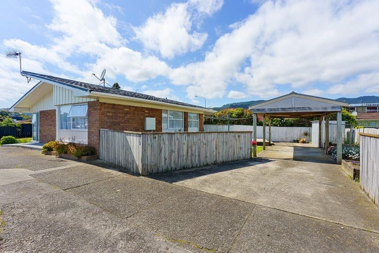 Photo of property in 47b Kapiti Road, Paraparaumu, 5032